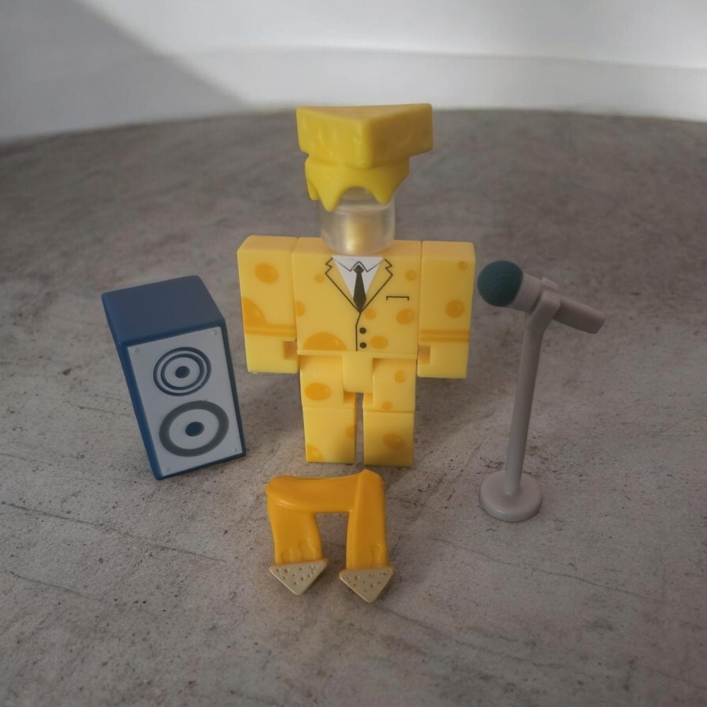 Roblox Celebrity Series 2 Cheese Doctor Action Figure Set with Accessories